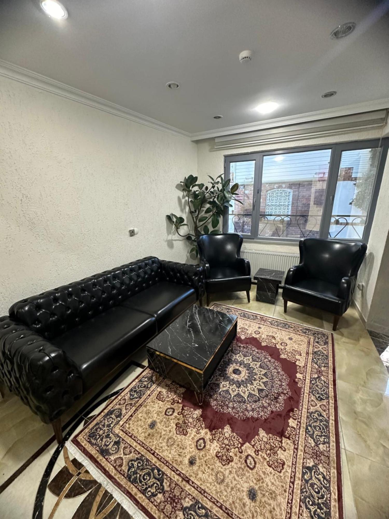 Bıg Orange Hotel Istanboel Buitenkant foto