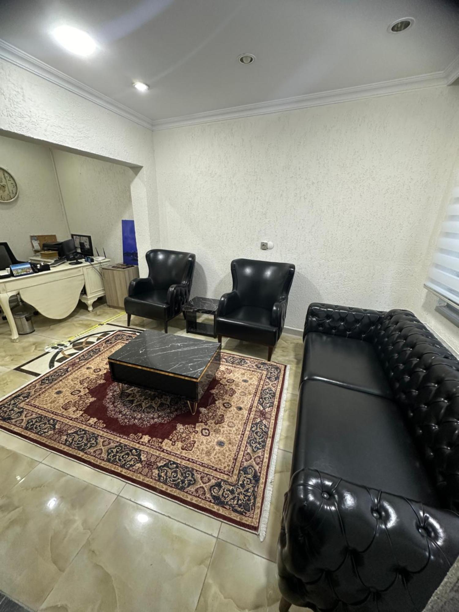 Bıg Orange Hotel Istanboel Buitenkant foto
