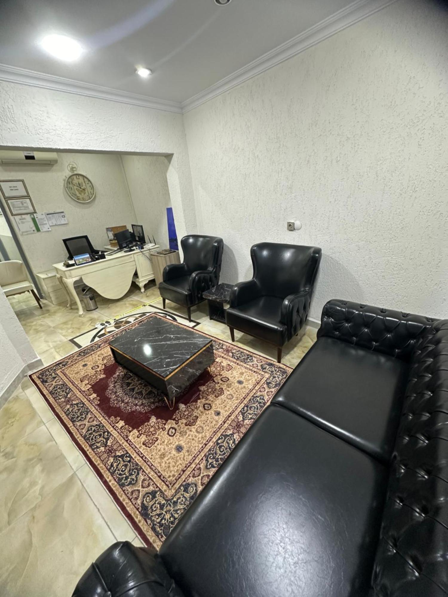 Bıg Orange Hotel Istanboel Buitenkant foto