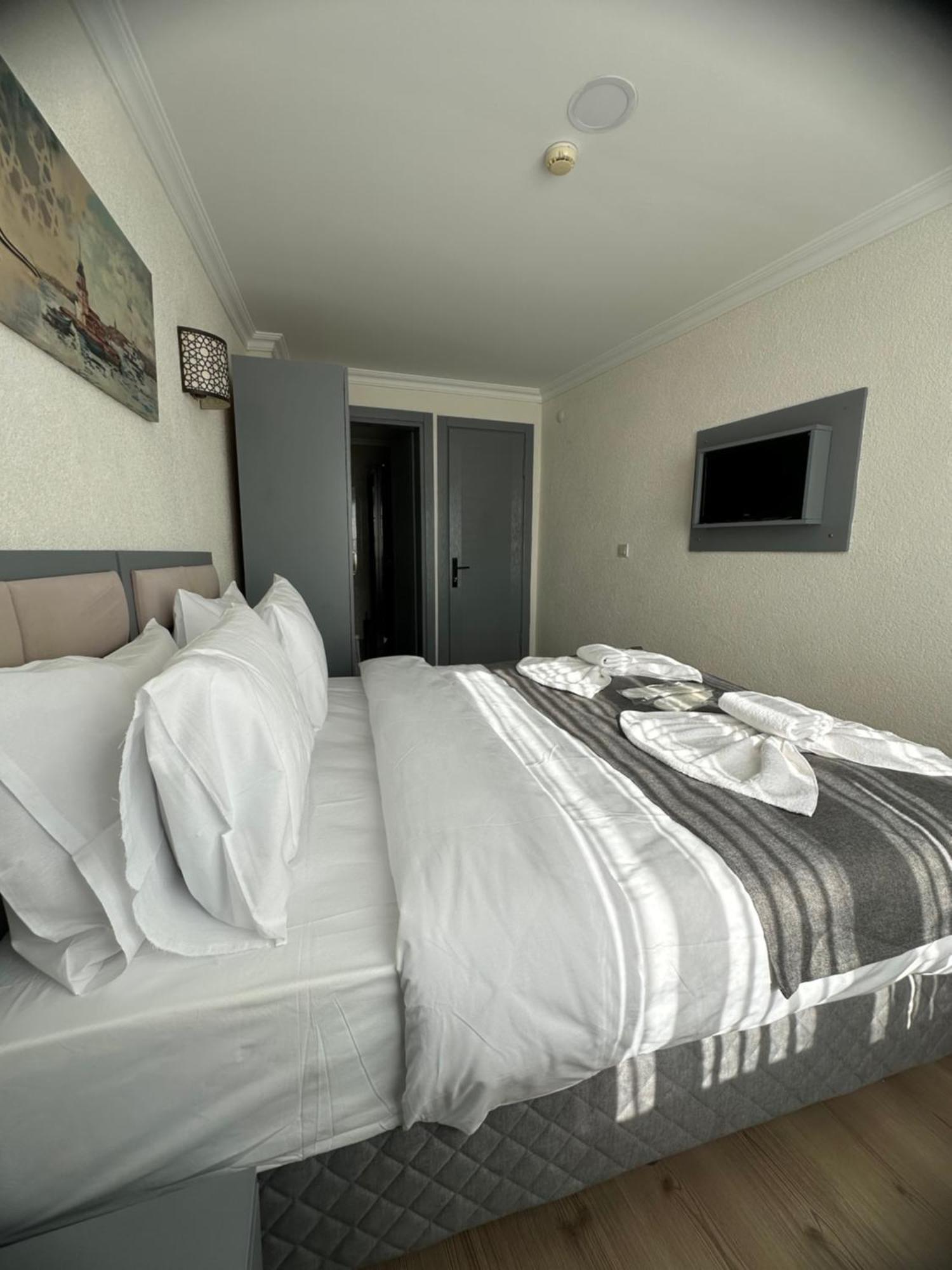 Bıg Orange Hotel Istanboel Buitenkant foto