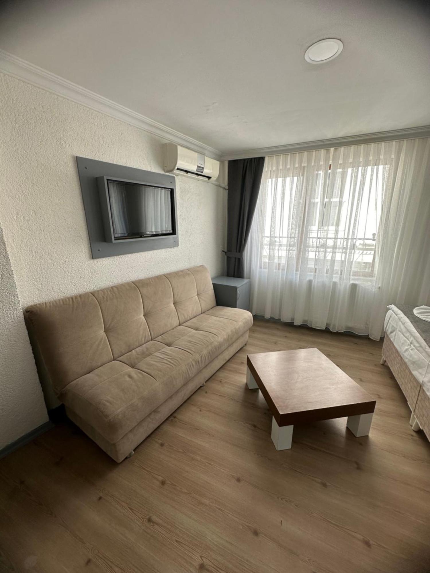 Bıg Orange Hotel Istanboel Buitenkant foto