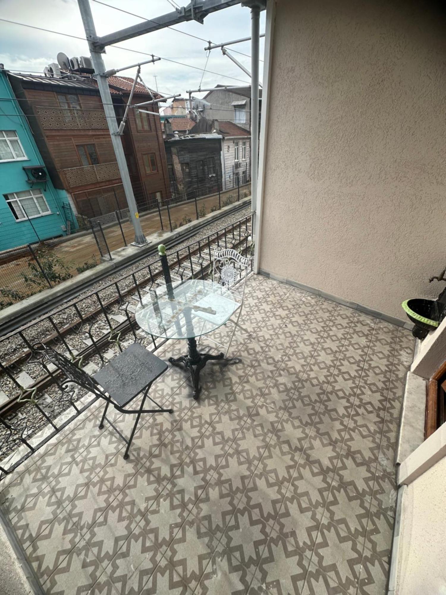 Bıg Orange Hotel Istanboel Buitenkant foto