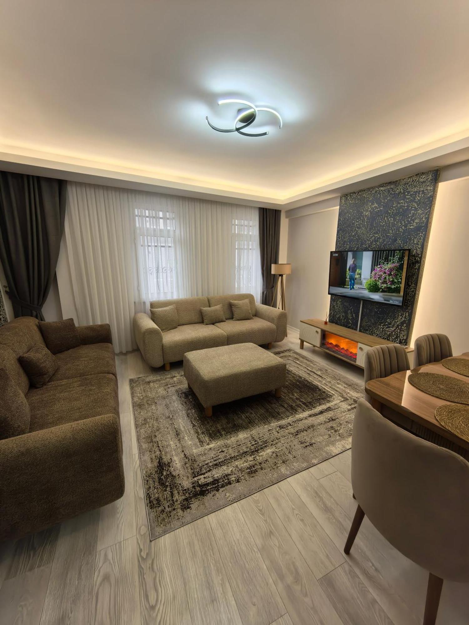 Bıg Orange Hotel Istanboel Buitenkant foto