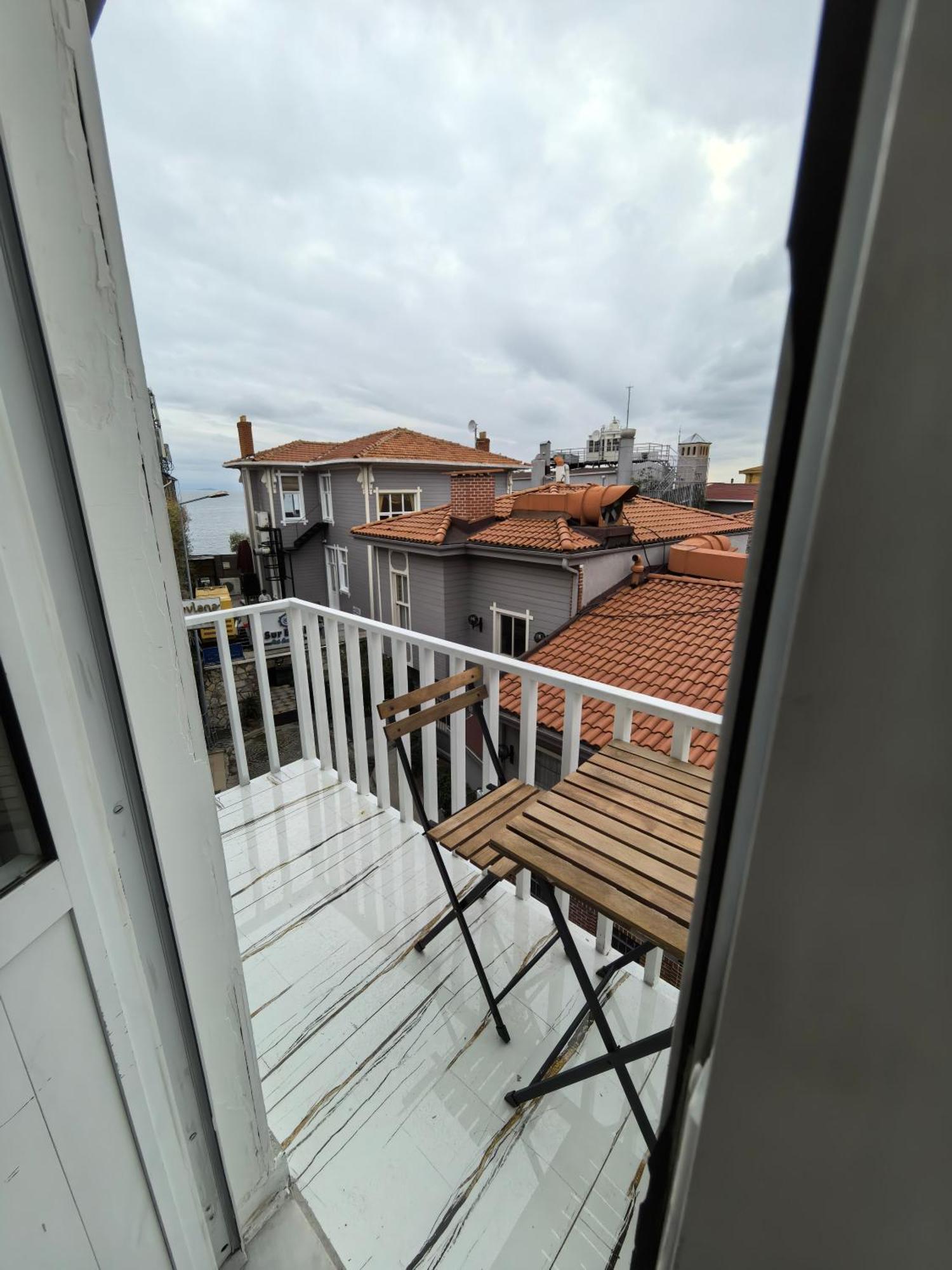 Bıg Orange Hotel Istanboel Buitenkant foto